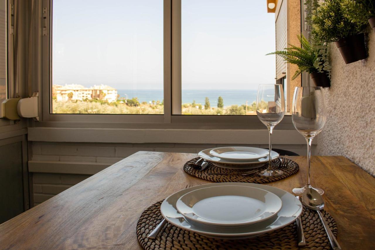 Larios Dos 504. Estudio Con Vistas Al Mar Cerca De La Playa Torrox Luaran gambar